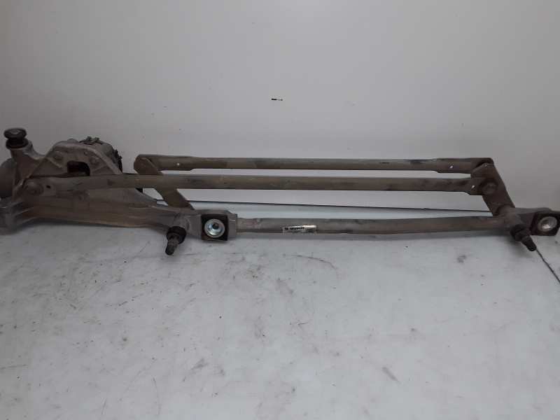 3397020850 front wiper motor at Ford Focus sedan CB4 2008 1142103