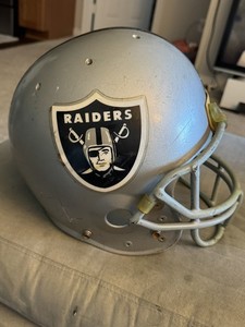 Old Oakland Raiders Game Worn Schutt Air Helmet