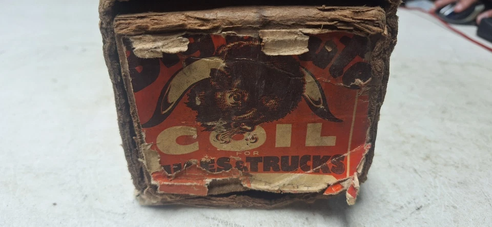 美国博世 Big Brute 6 伏老式 IGNITION COIL 战前 NOS — 第 3/4 张图片