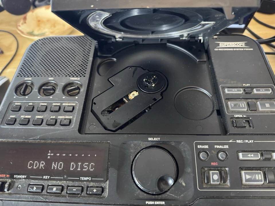 Super-Scope PSD300 Music Practice CD & CDR Music Practice System WORKS - Image 2 of 4