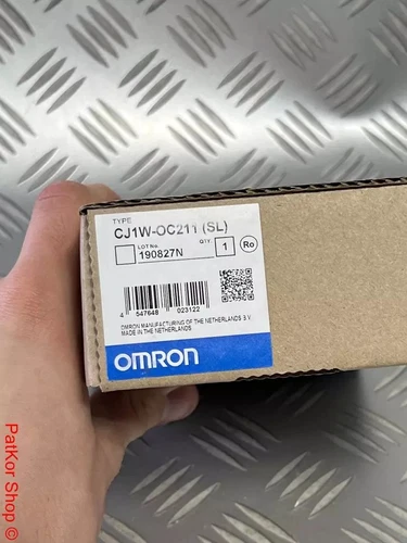 Omron CJ1W-OC211(SL)