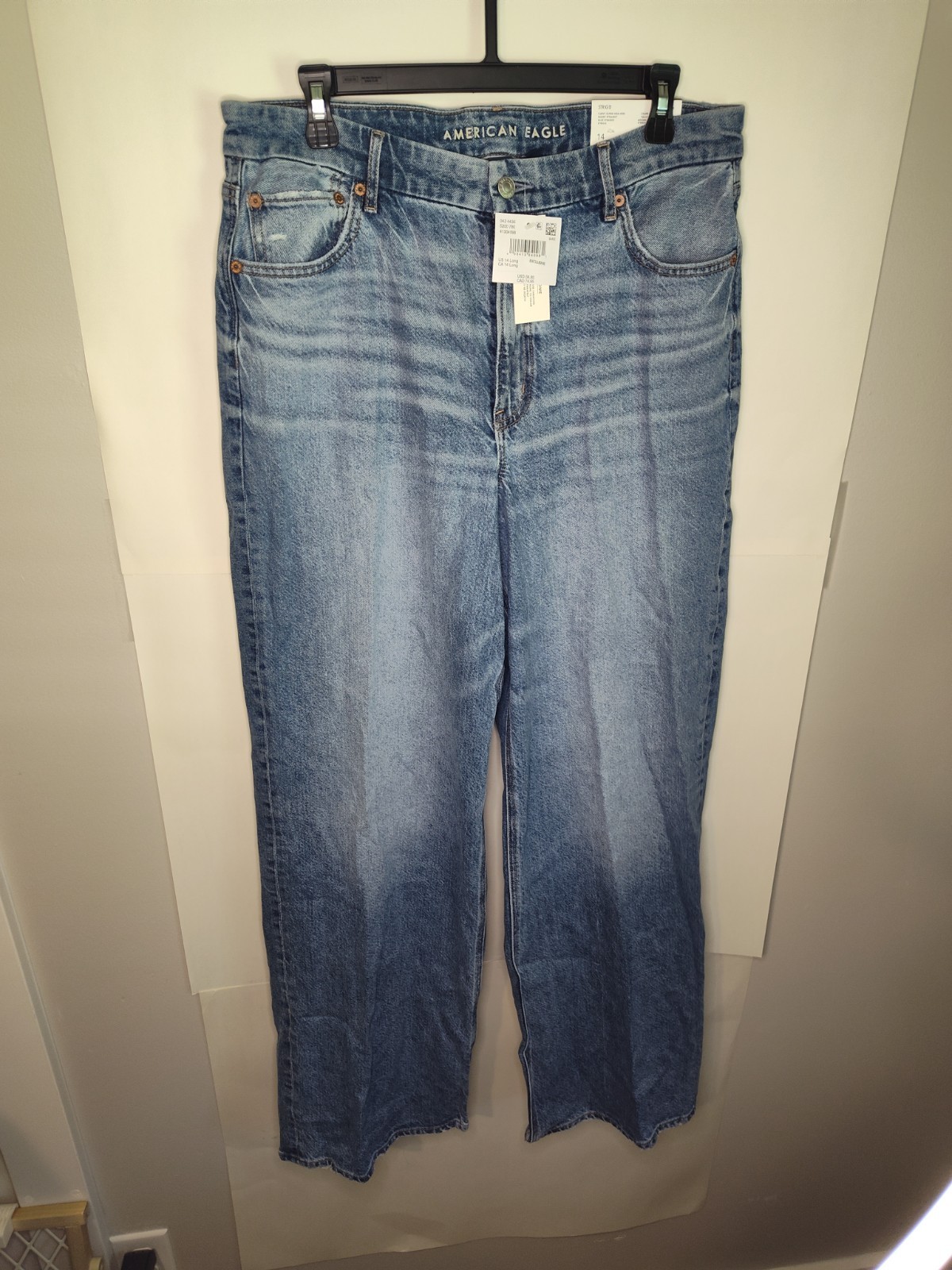 American Eagle Outfitters Women's Blue Jeans, Size 14 Baggy Straight
