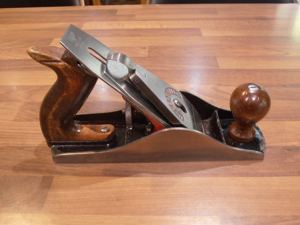 Vintage Millers Falls No 10 Carpenters Smoothing Plane - Image 2 of 4