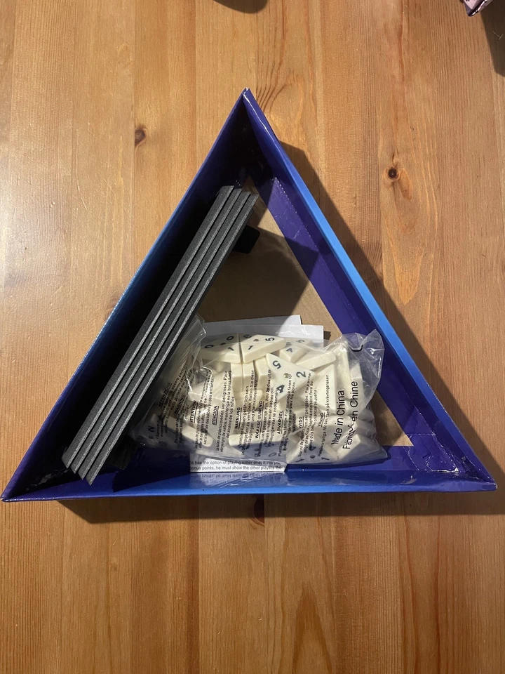 Tri ominos Classic DeLuxe Edition Pressman 2004 fully complete excellent cond - Image 2 of 4