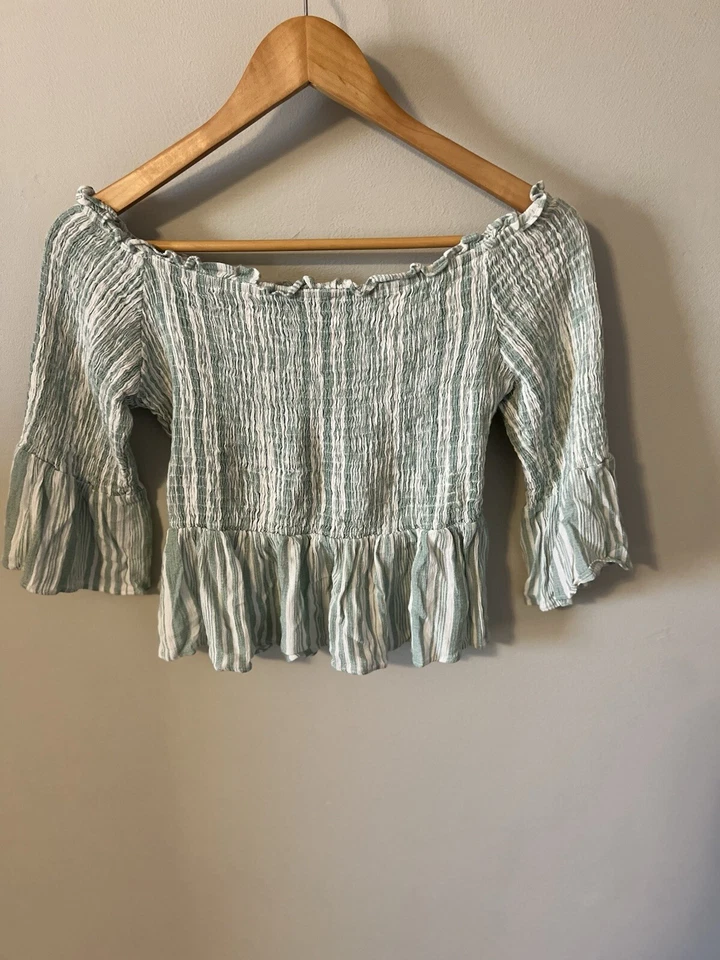 Top corto grande MINKPINK a rayas manga campana Foto 2 de 4