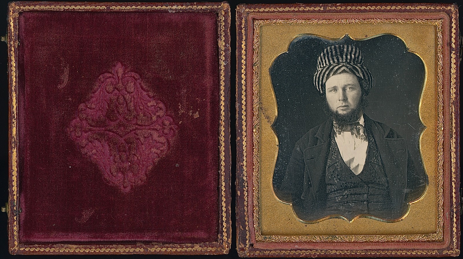 Foto 2 di 3