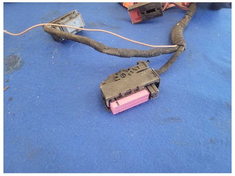 2014 Audi R8 V10 Coupe Harness Interior Body Wire Plug *Parts Only* 2136