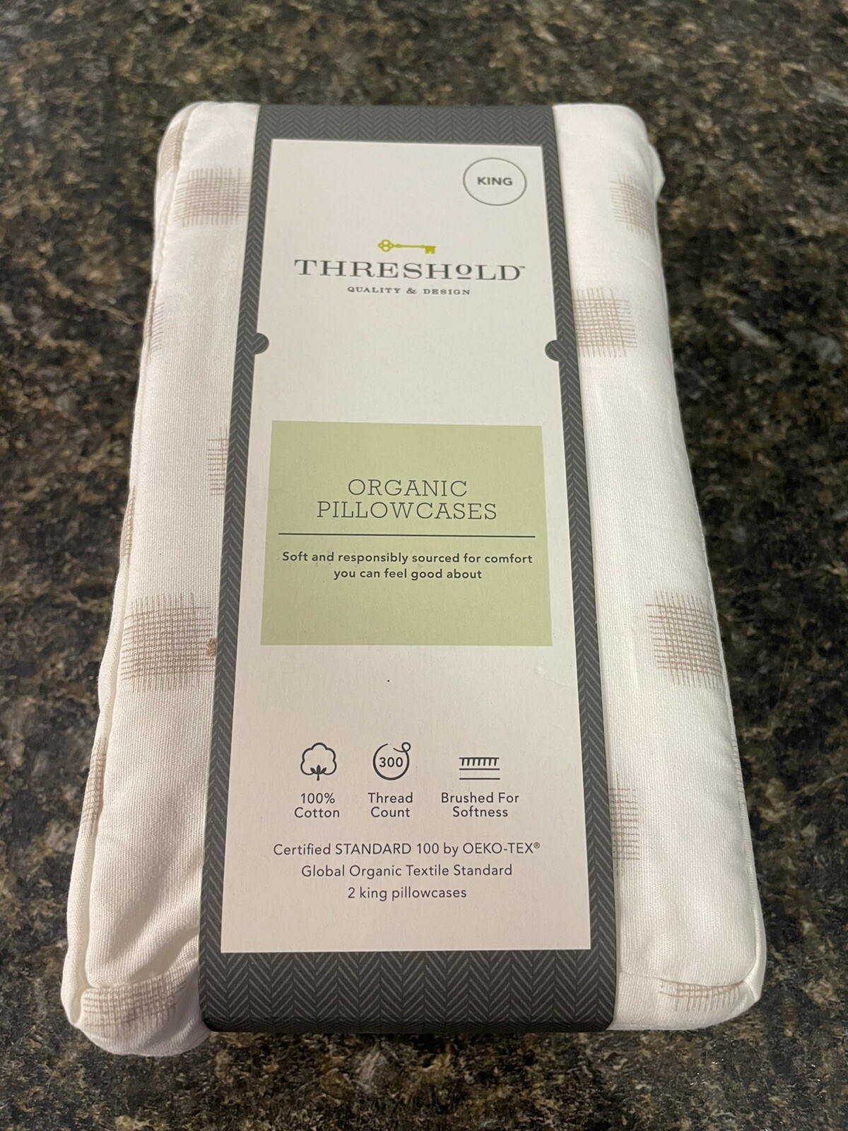 Threshold Organic Cotton 2 Printed Pillowcases 300 Thread Count King