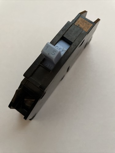 ZINSCO SYLVANIA MAGNETRIP 15 AMP SINGLE POLE 1P 15 A CIRCUIT BREAKER TESTED