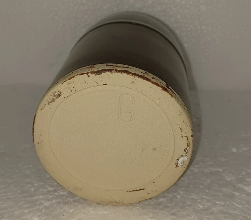 Jarrón de una sola flor hecho a mano base ponderada, artista inicializado multicolor. Foto 3 de 3