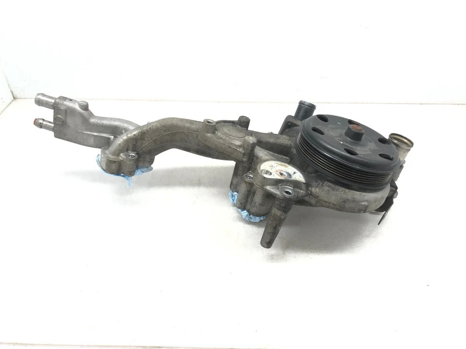 2015-2020 GMC YUKON CHEVROLET SUBURBAN 5.3L V8 ENGINE WATER PUMP W/ PULLEY OEM - Image 2 of 4