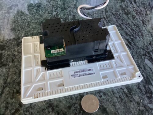 control 4 wall unit C4-TSWMC7 C4-TSWMC7-E-WH used - Picture 9 of 9