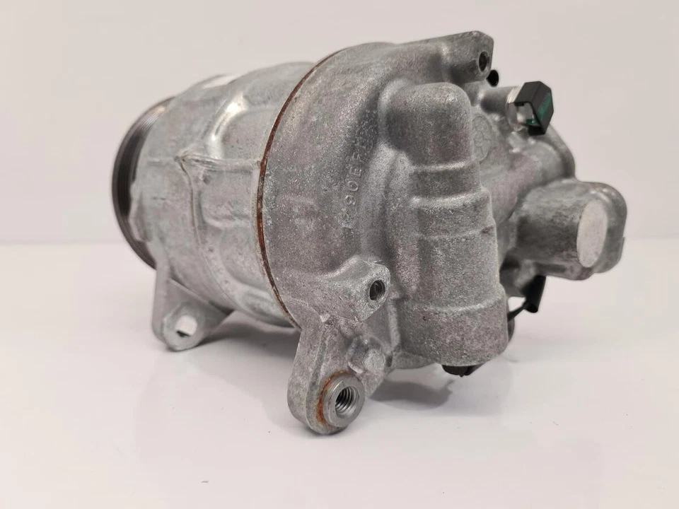 BMW 5 SERIES G30/G31 2017-2023 AIRCON COMPRESSOR 64527945863 - Image 3 of 4