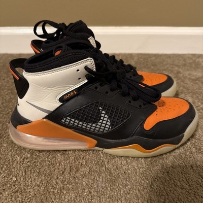 Nike Air Jordan Mars 270 US 5.5Y Basketball Shoes BQ6508-008 Hi-Tops