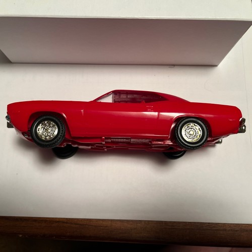 1974 Plymouth Barracuda Plastic Promo Model ERTL  1/25 Scale Rallye Red With Box - Picture 11 of 14
