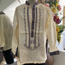 Men's Cream Embroidered Long-Sleeve Shirt - Traditional Style Barong Tagalog XL