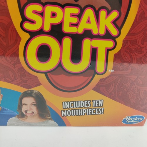 HASBRO GAMING SPEAK OUT - Includes 10 Mouthpieces - New Factory Sealed - Picture 4 of 15