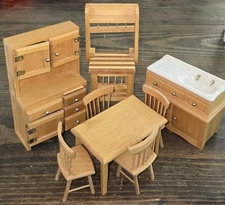 Concord Miniatures Lot: Kitchen Table Buffet Sink Bakers Rack In Light Oak