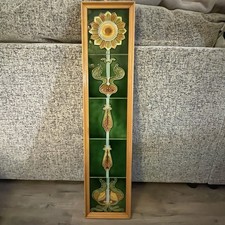 PANNELLO PIASTRELLE INGLESE ART NOUVEAU CON CORNICE FLOREALE E CINQUE PIASTRELLE DA 6 POLLICI