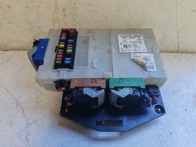 2008 FORD MONDEO MK4 2.0 TDCI FUSE BOX 7G9T-14A073-DD