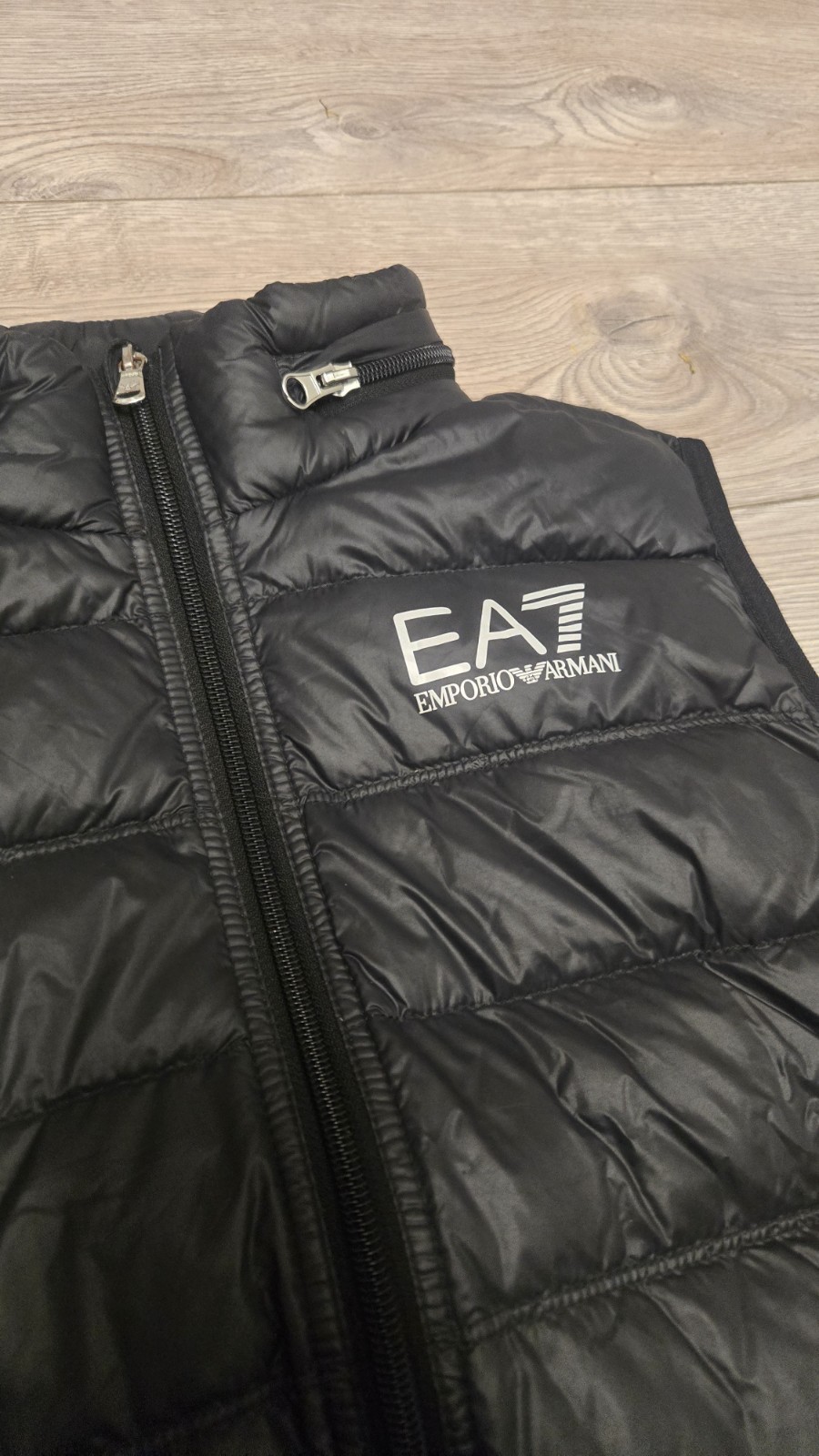 EA7 Emporio Armani Boys Black Puffer Gilet / Bodywarmer Size 14A Youth/ S Mens image 3