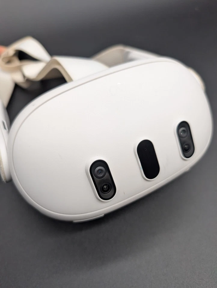 Meta Oculus Quest 3 128GB VR Replacement Headset ONLY w/ Strap - Tested - Image 4 of 4