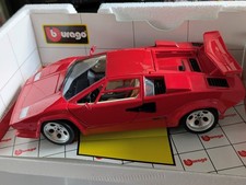 Red Lamborghini Countach 5000 Quatrovalvole 1/18 Burago Italy Diecast Car