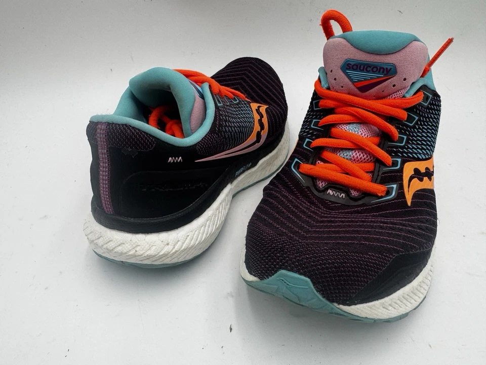 Zapatillas deportivas Saucony Triumph 18 para mujer talla 7,5 Future negras S10595-25 Foto 3 de 4