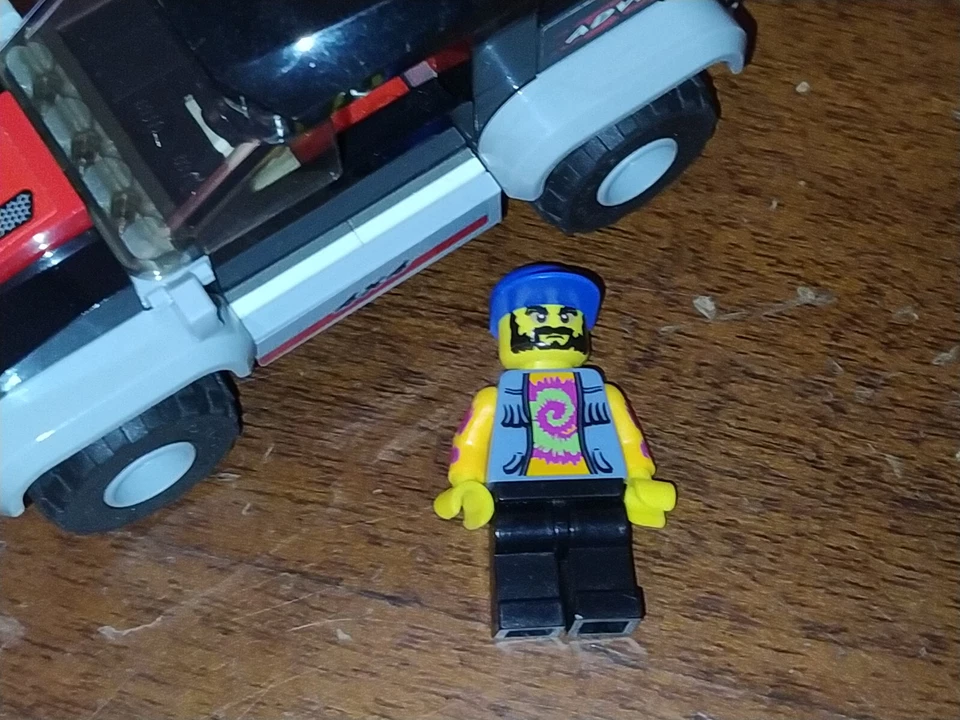 LEGO City 60207 Sky Police Drone Chase, foto 3 di 5