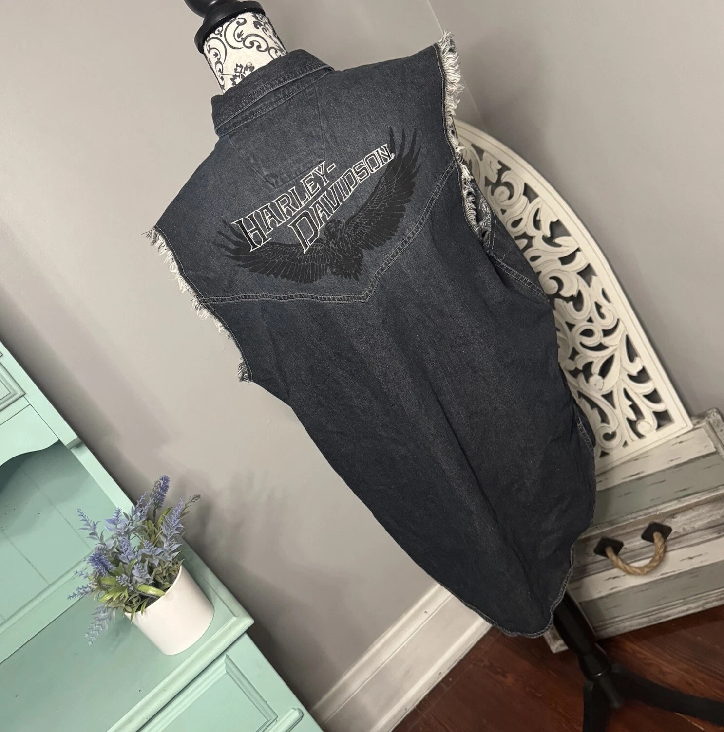 Harley-Davidson Fringe Embroidered Logo Button Down Denim Vest Medium Dark Wash