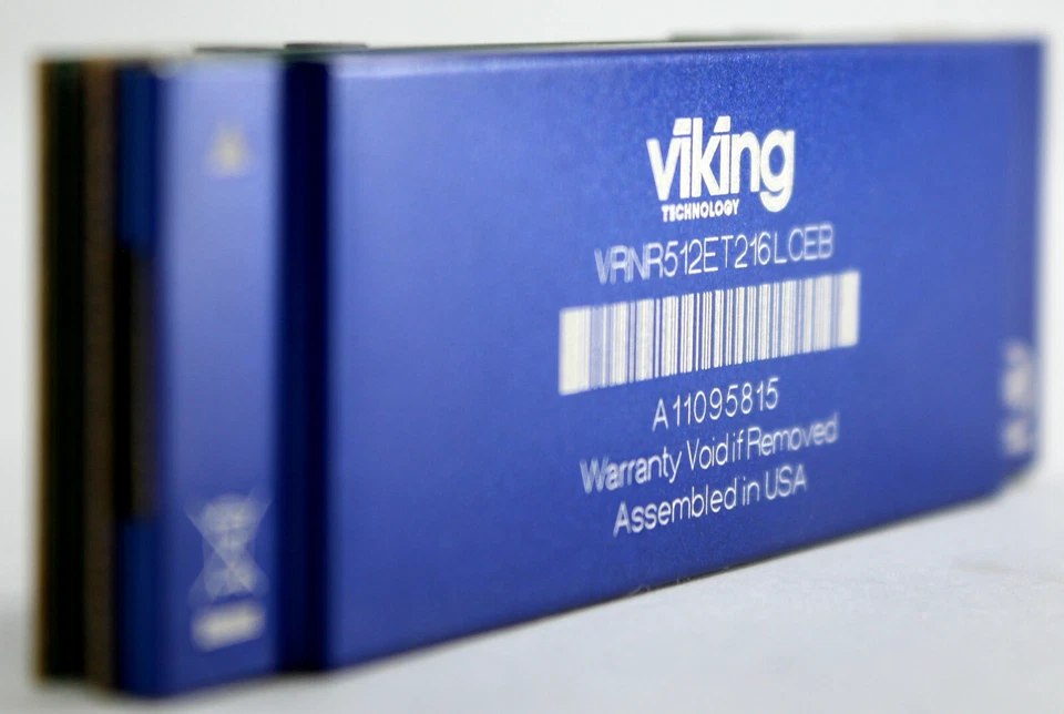Viking Technology 576MB 1066Mhz RDRAM Rambus Memory Module VRNR512ET216LCEB - Image 2 of 4