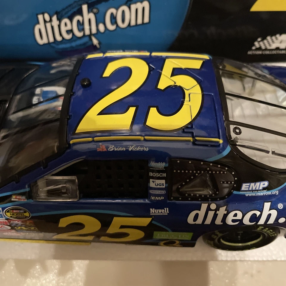 NASCAR DIECAST 1 24 #25 Brian Vickers 2005 GMAC Foto 3 de 4