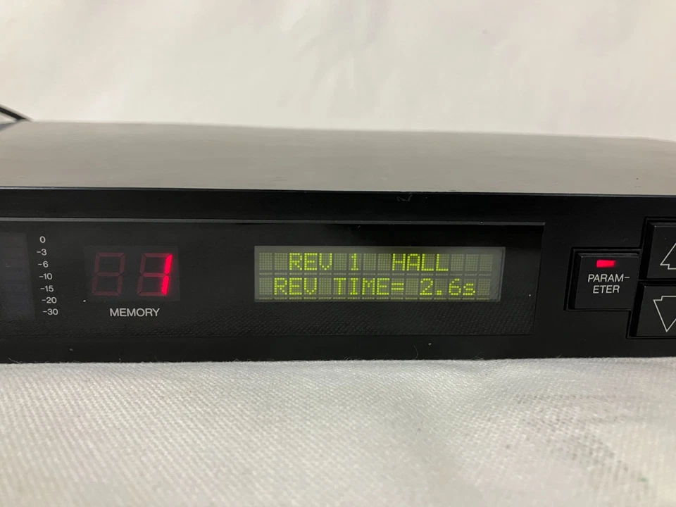 YAMAHA SPX90 Digital Multi-Effects Sound Processor Japan Vintage Working - Image 4 of 4