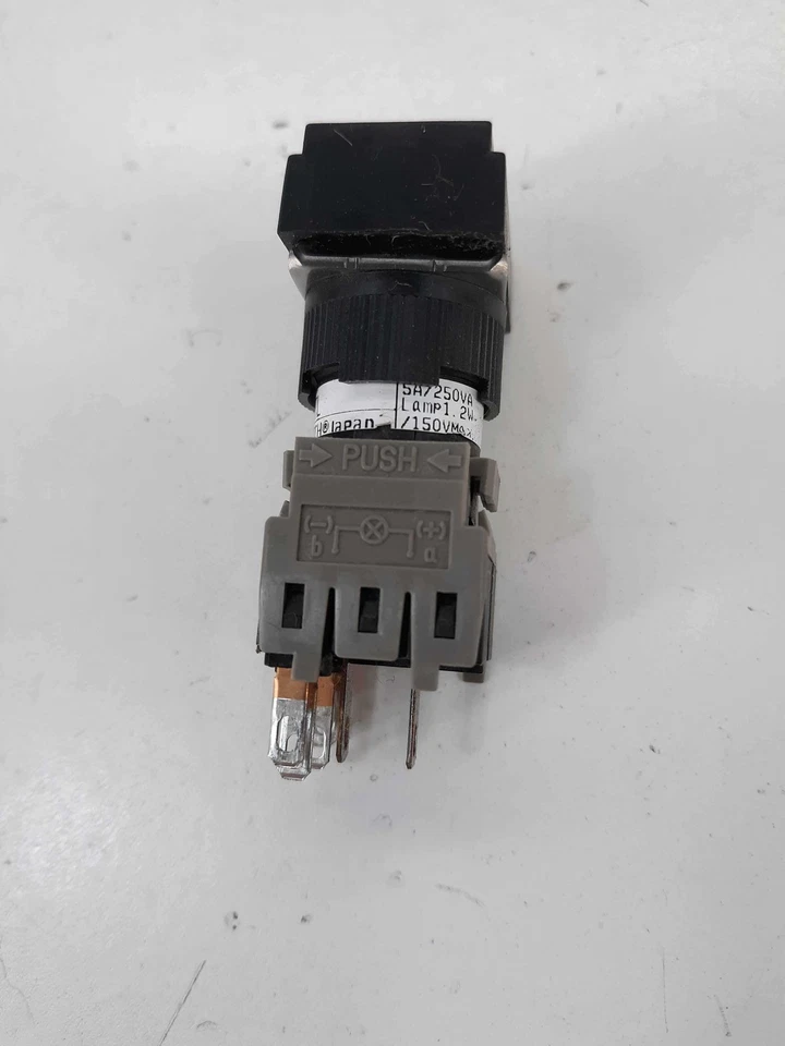 Alcoswitch 164TL Illuminated White Momentary Pushbutton, 5A 250VAC  - Image 2 of 3