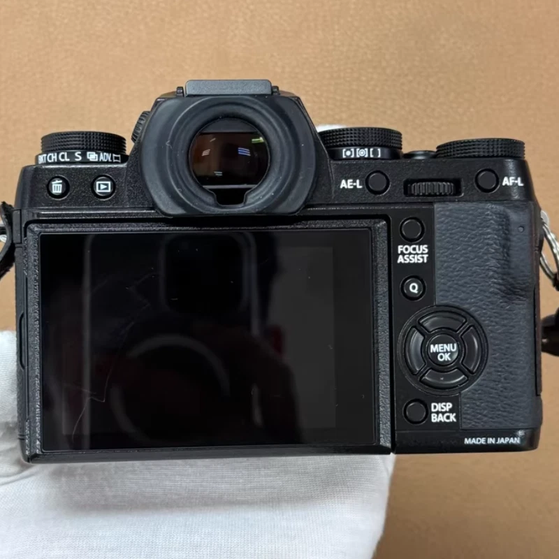 Fujifilm X-T1 16.3MP Mirrorless Digital Camera Body Only Black English - 95%New - Image 2 of 4