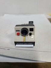Worlds Coolest Smallest POLAROID LAND CAMERA Toy Miniature OneStep Keychain