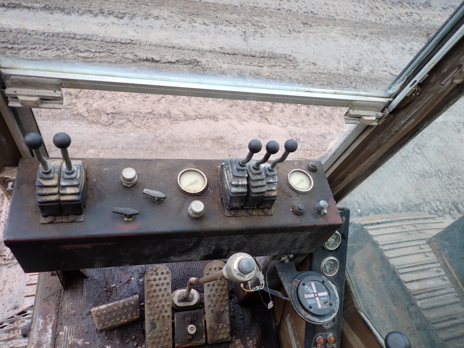 1985 Caterpillar 215B Excavator JOHN HENRY DRILL! Blast Hole Rock 215