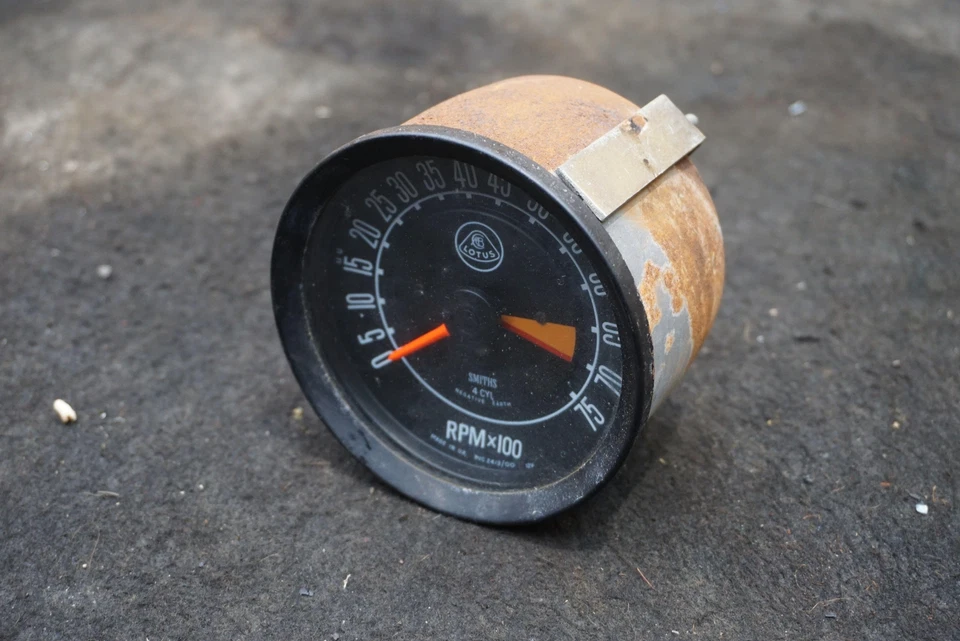 Smiths Tachometer Gauge Assembly OEM Lotus Elite Eclat 1975-79 - Image 2 of 4