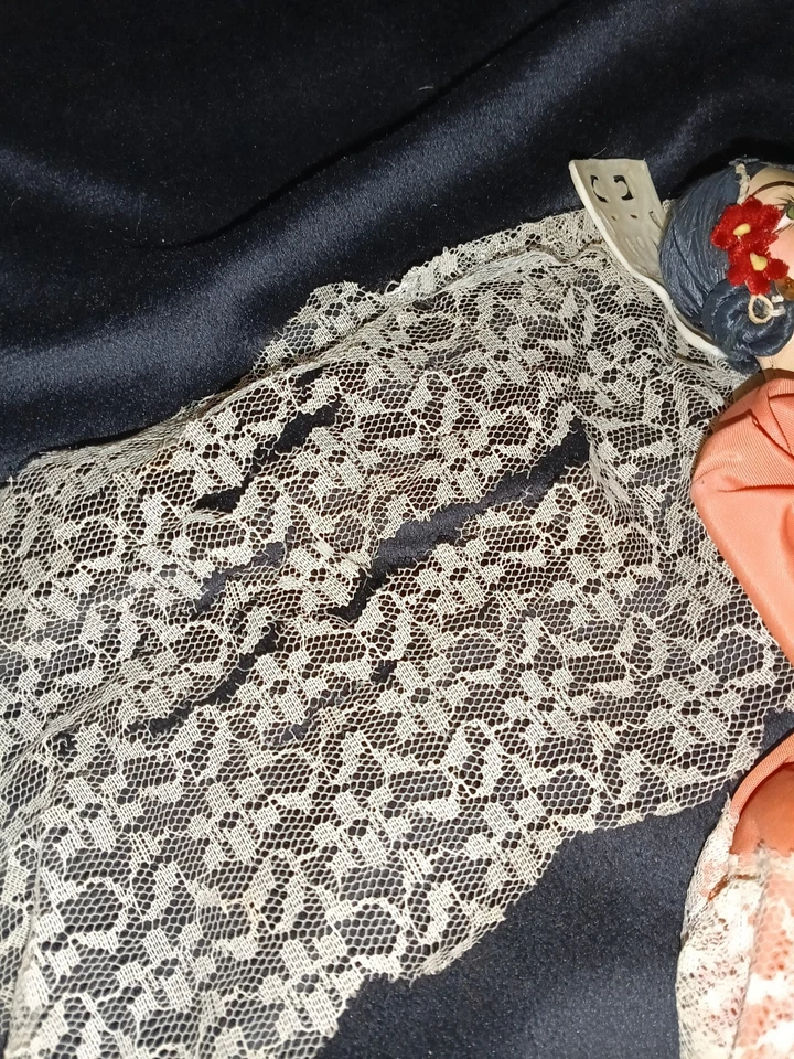 Boneca espanhola vintage - Imagem 3 de 4