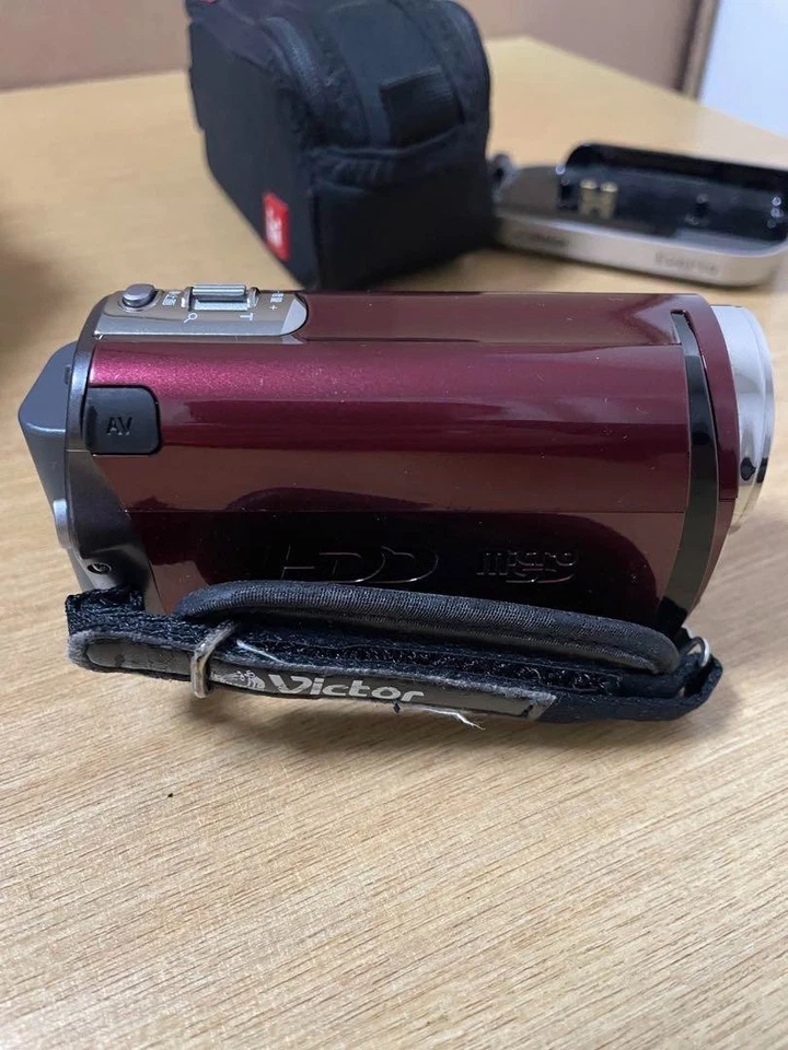 JVC GZ-MG330 30GB HDD MicroSD 32x Optical Zoom Camcorder Red Used Japan Tested - Image 3 of 4