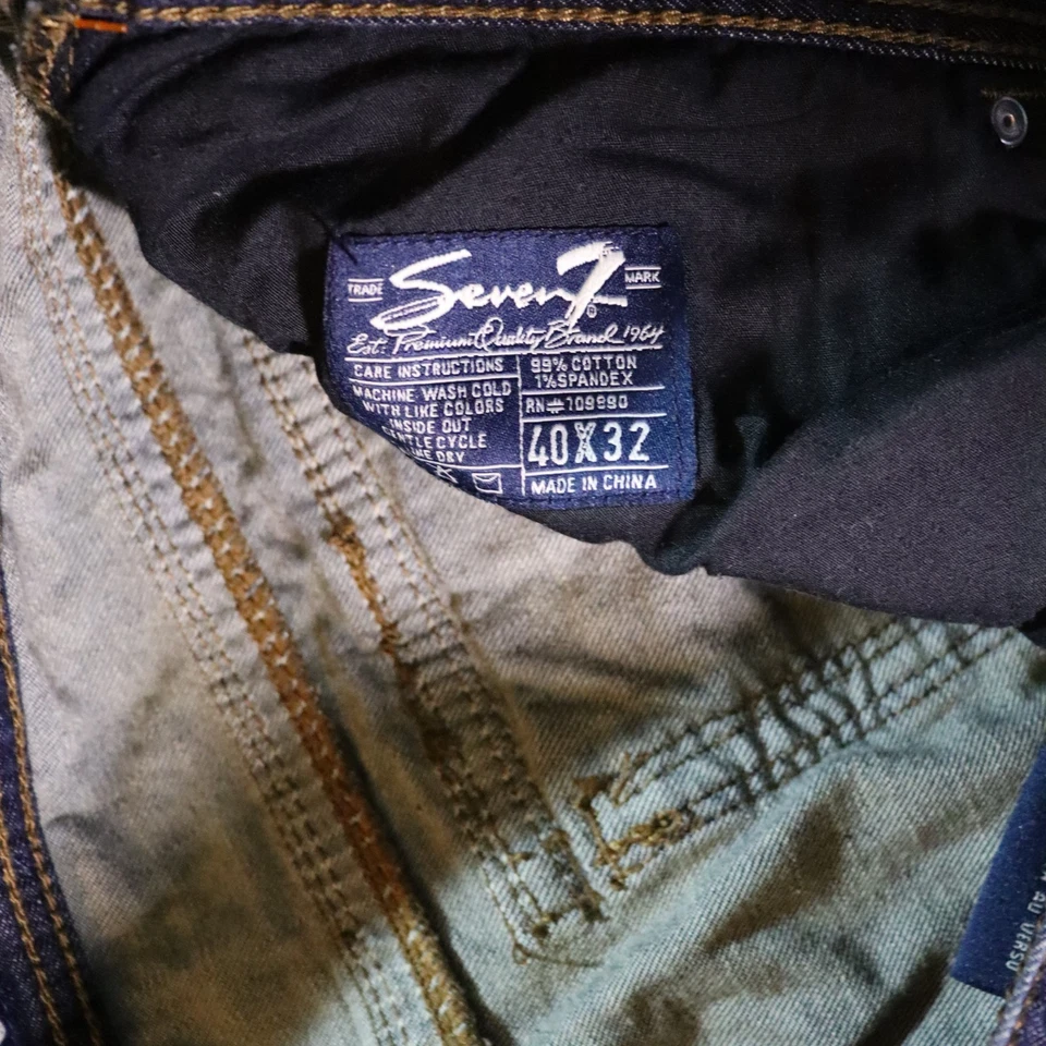 Jeans Seven7 holgados bootcut bordados grunge Y2k azules 40x32 Foto 4 de 4