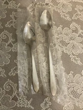 Oneida Community Stainless ESTATE Monogram “H” NEW Iced Tea Spoon & Grapefruit