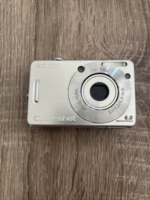Sony Cyber-Shot DSC-W50 6.0MP Digital Camera Need Repair [Parts Only]