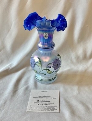 Fenton 1999**BLUE HARMONY IRIDESCENT OPALESCENT GLASS MESSENGER EXC VASE & STAND