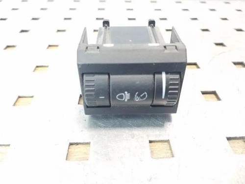 SKODA OCTAVIAII 1Z3 Schalter zur Einstellung der Scheinwerferhöhe 25120527