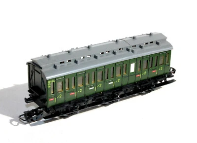 MARKLIN HO 4004 WAGON A COMPARTIMENT, VOITURE VOYAGEUR PRUSSIEN 2e CLASSE, 330/1 - Photo 1/4