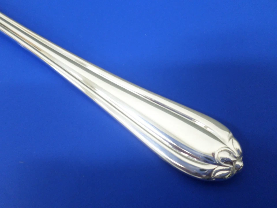 Посеребренные столовые приборы Gorham MELON BUD ТВЕРДЫЕ СЕРВИРОВОЧНЫЕ ЛОЖКИ, САХАР, НОЖ ДЛЯ МАСЛА - Изображение 4 из 4