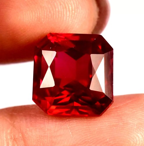 Piedra preciosa suelta natural de 18,60 quilates Birmania rojo sangre rubí corte cuadrado certificado GIE - Imagen 4 de 7