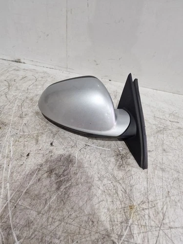 2013 VAUXHALL INSIGNIA  Hatchback Silver Z176 Drivers Door Wing Mirror 2008-2017