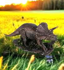 Triceratops Dinosaur Cold Cast Resin Statue 6917 New
